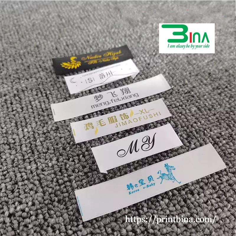 Nhãn satin quần áo